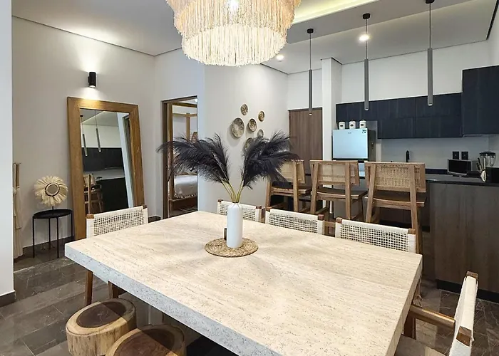 New 2bdr Unit Step Away From Caribbean Beaches Apartment